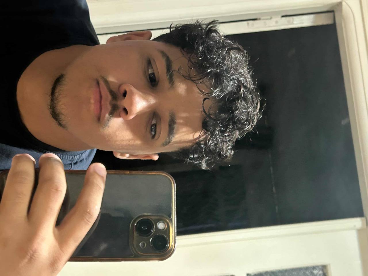 براهيمي محمد يانيس